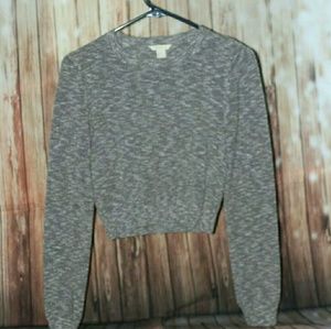Crop top sweater